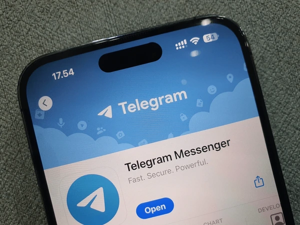 **“Telegram安全报告出炉：揭秘网络攻击新趋势，用户隐私安全再引关注”**